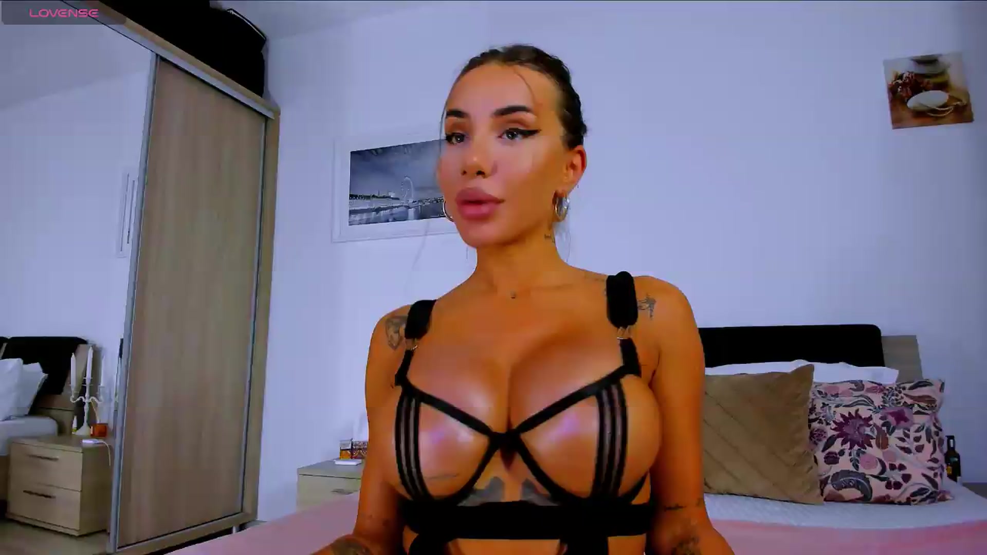 Gallery image thumbnail from Akira10's myfreecams stream on, 07/02/2026, 12:27 image 20 of 20