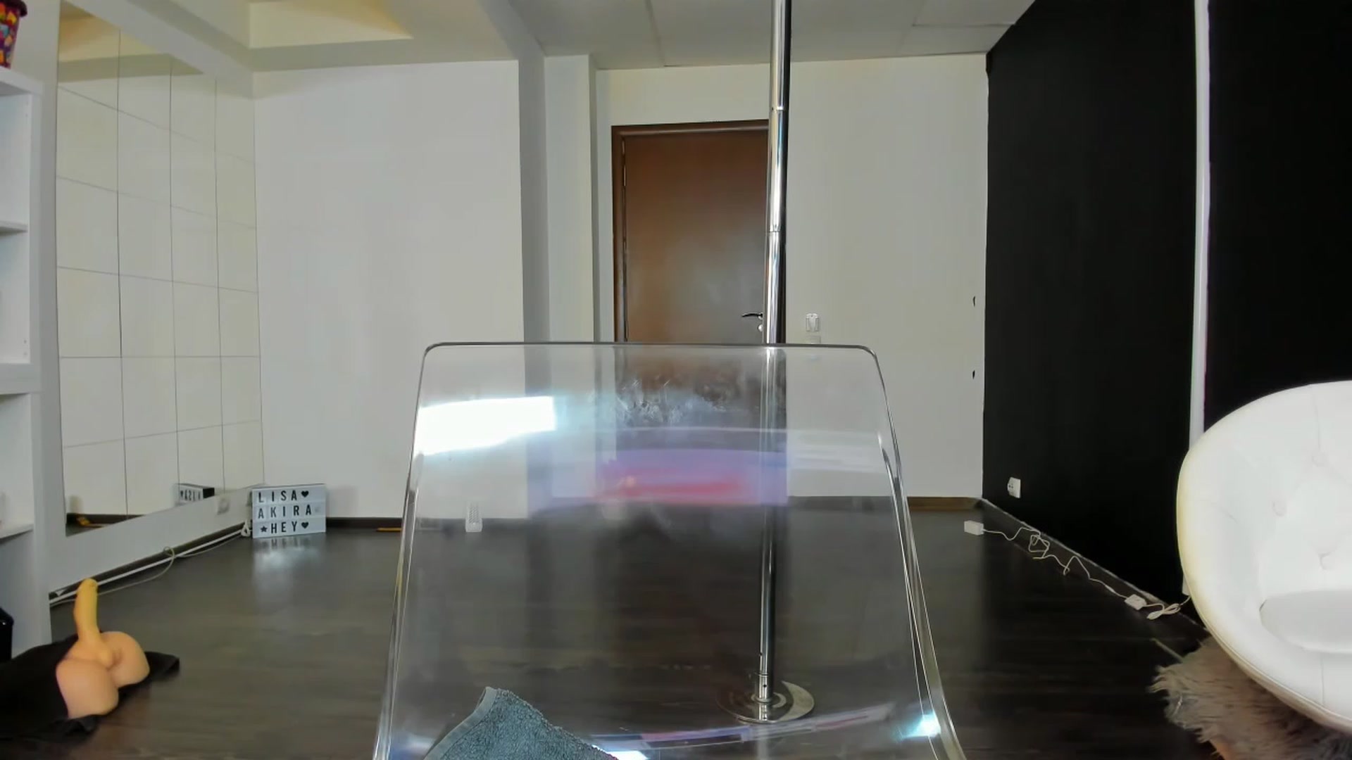 Gallery image thumbnail from AkiraLisa's myfreecams stream on, 03/01/2023, 15:54 image 16 of 20
