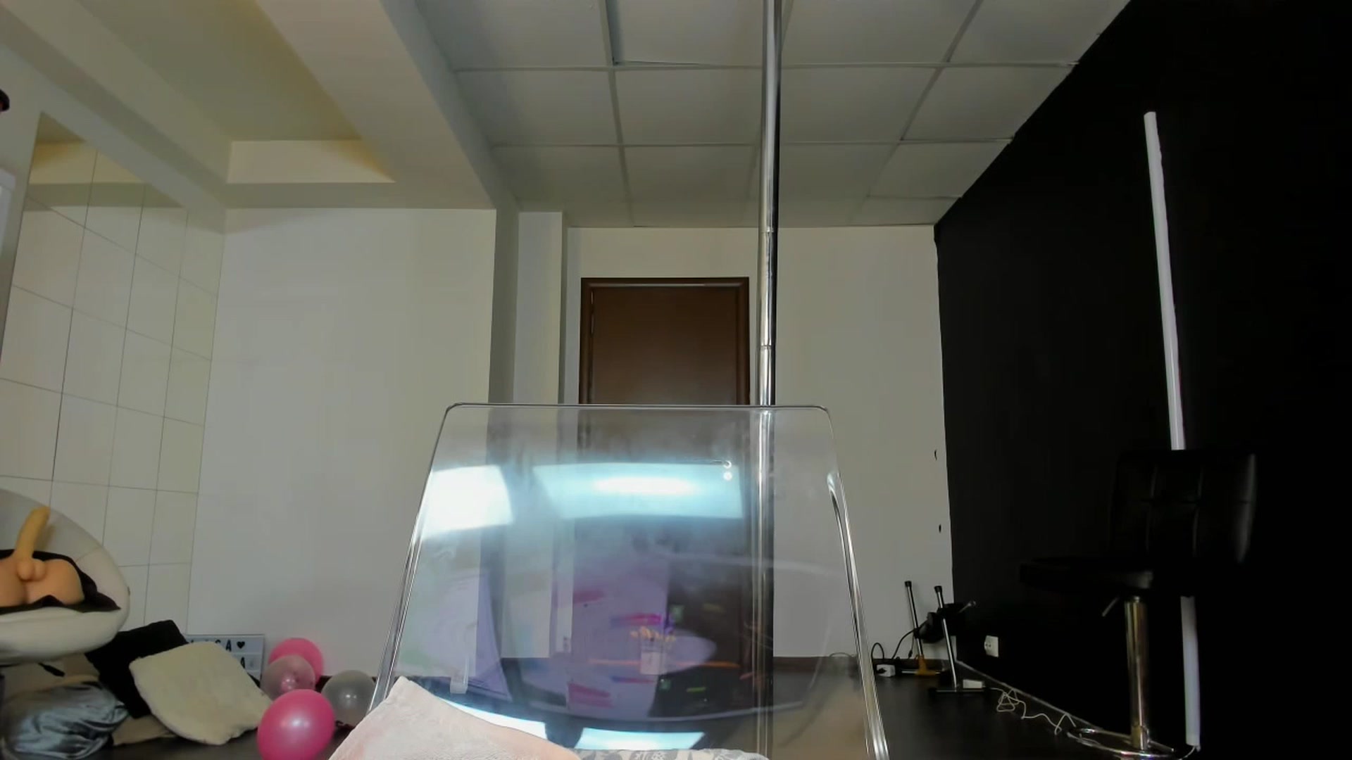 Gallery image thumbnail from AkiraLisa's myfreecams stream on, 04/22/2023, 15:19 image 19 of 20