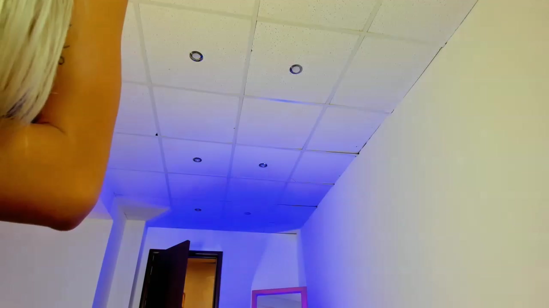 Gallery image thumbnail from AkiraLisa's myfreecams stream on, 08/06/2023, 20:53 image 16 of 20