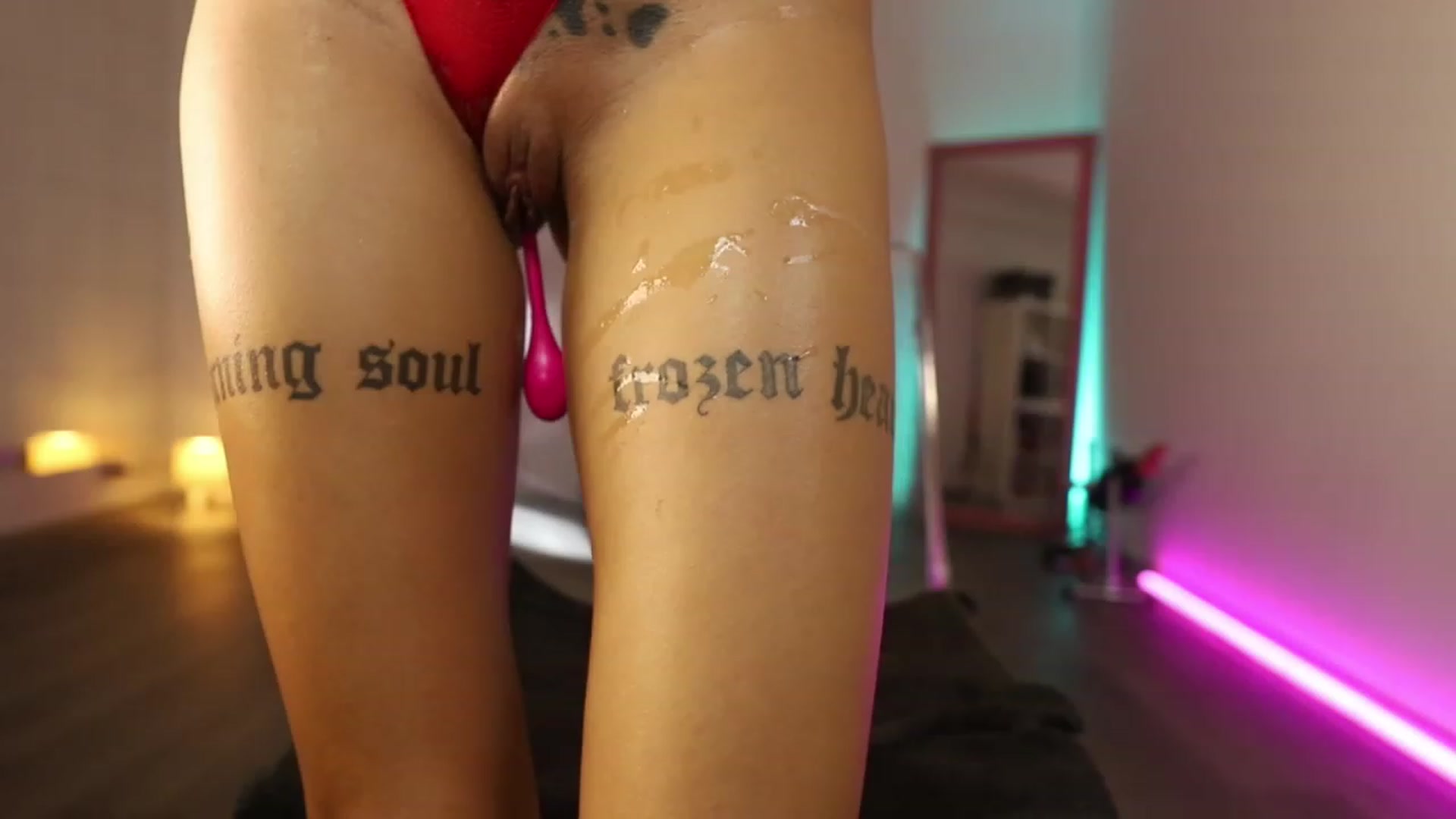 Gallery image thumbnail from AkiraLisa's myfreecams stream on, 08/30/2023, 12:24 image 6 of 20