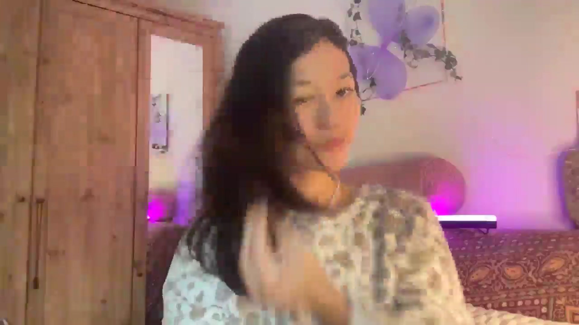 Gallery image thumbnail from AkiraSkye's myfreecams stream on, 11/24/2025, 14:03 image 11 of 20