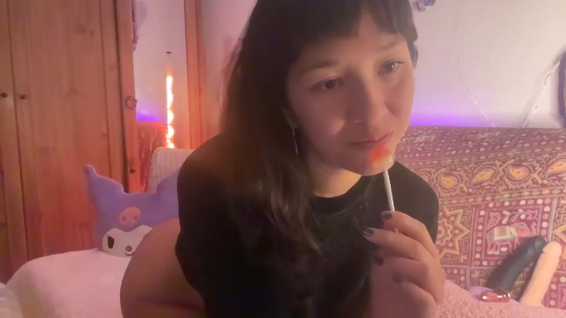 Gallery image thumbnail from AkiraSkye's myfreecams stream on, 11/30/2025, 02:49 image 6 of 20