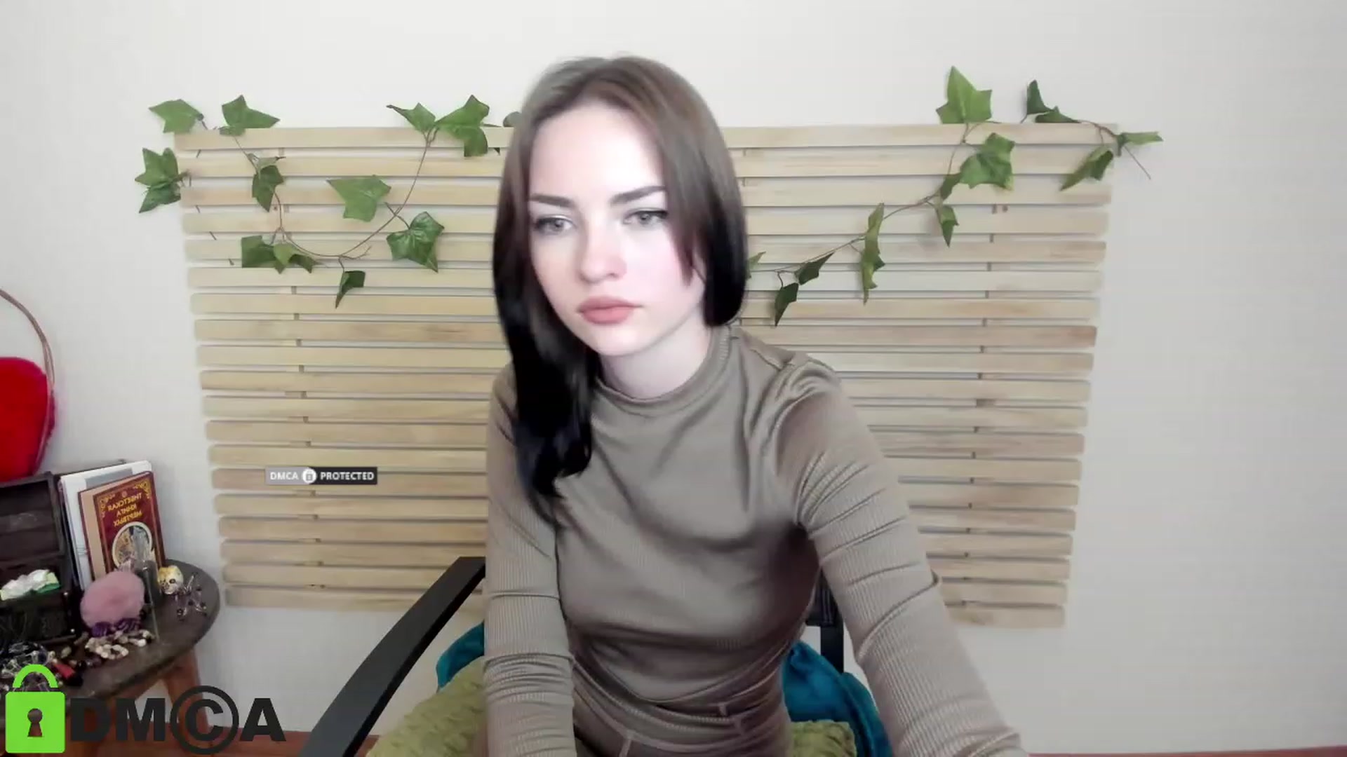 Gallery image thumbnail from Akira_Switi's myfreecams stream on, 06/19/2023, 10:29 image 17 of 20