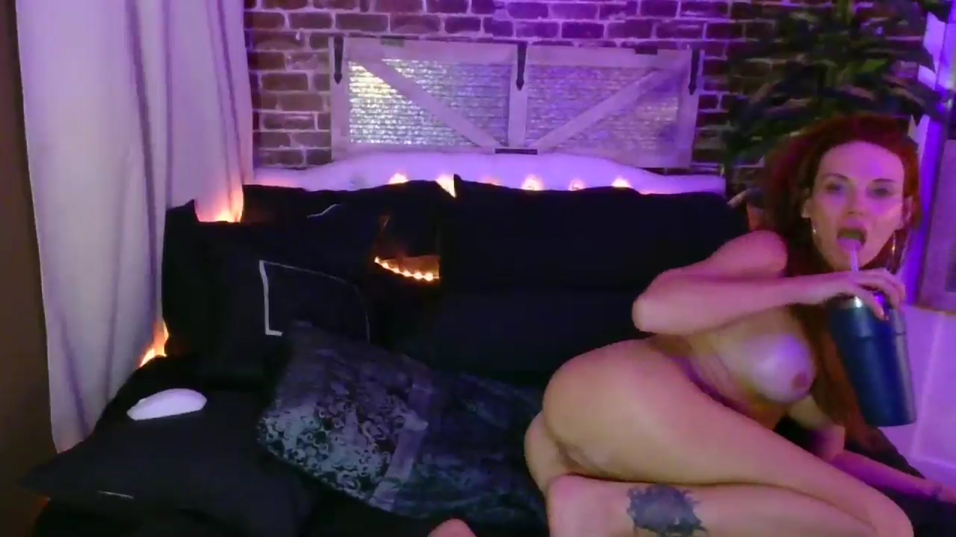 Gallery image thumbnail from AlabamaWhirly's myfreecams stream on, 09/13/2025, 21:45 image 16 of 20