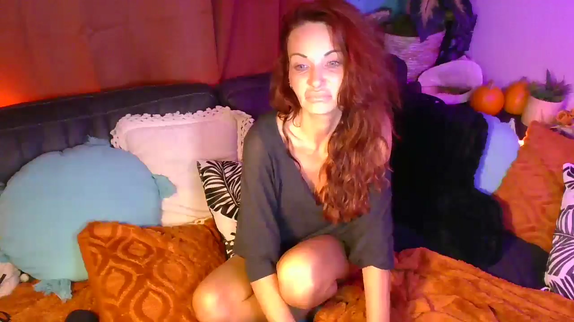 Gallery image thumbnail from AlabamaWhirly's myfreecams stream on, 10/02/2025, 13:59 image 17 of 20