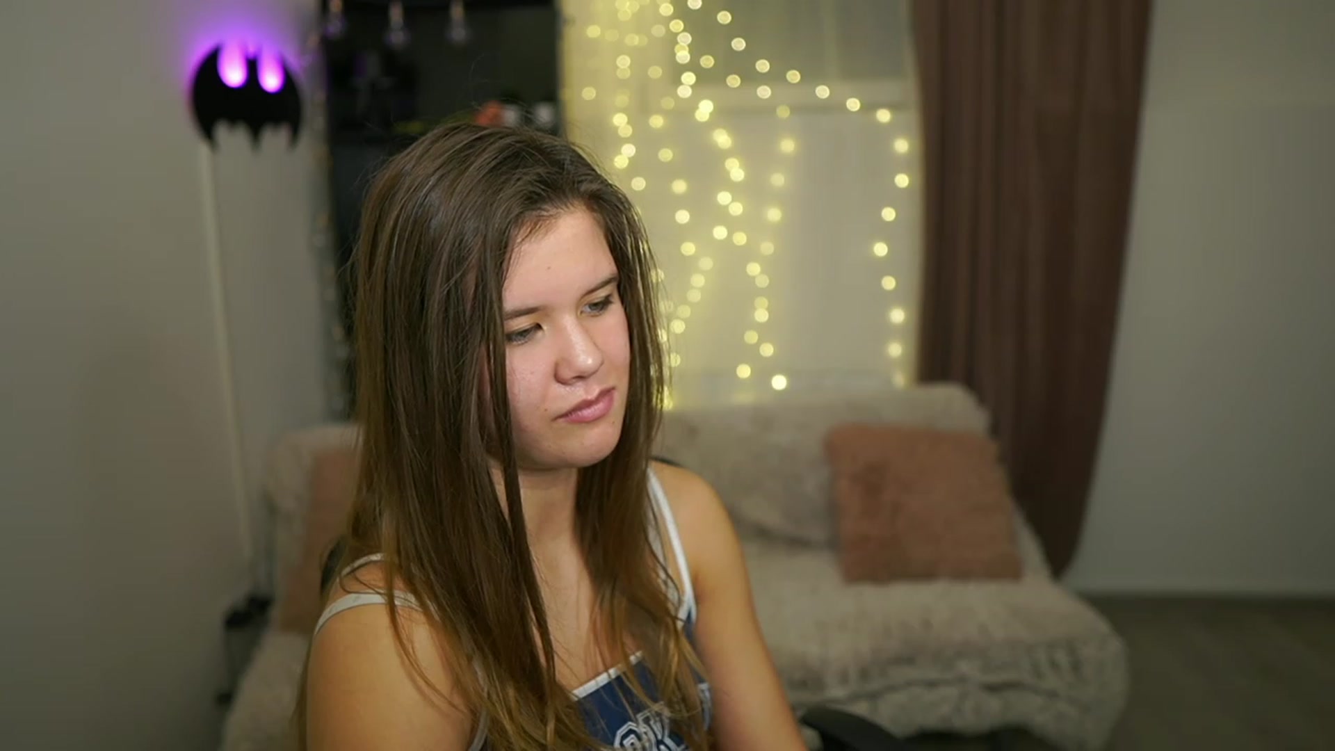 Gallery image thumbnail from Alaina__Fox's myfreecams stream on, 02/11/2024, 11:02 image 11 of 20