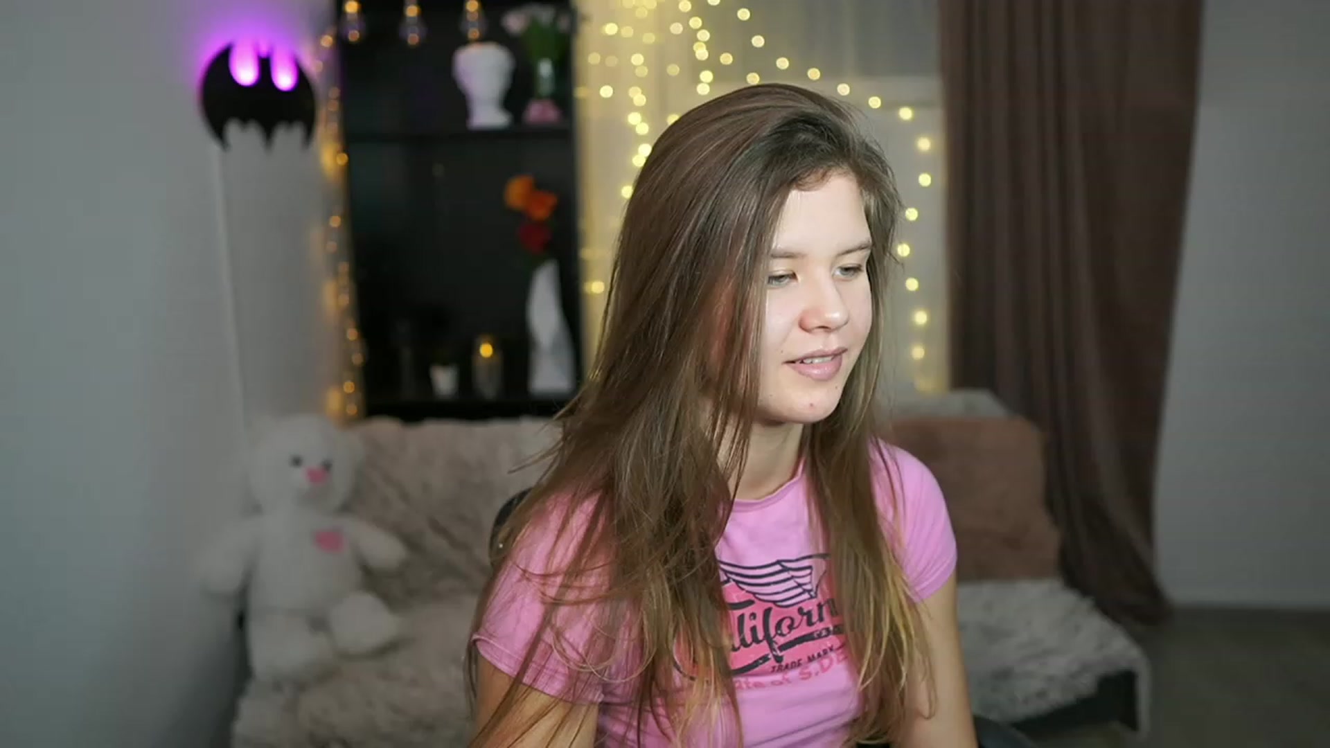 Gallery image thumbnail from Alaina__Fox's myfreecams stream on, 03/02/2024, 16:48 image 1 of 20