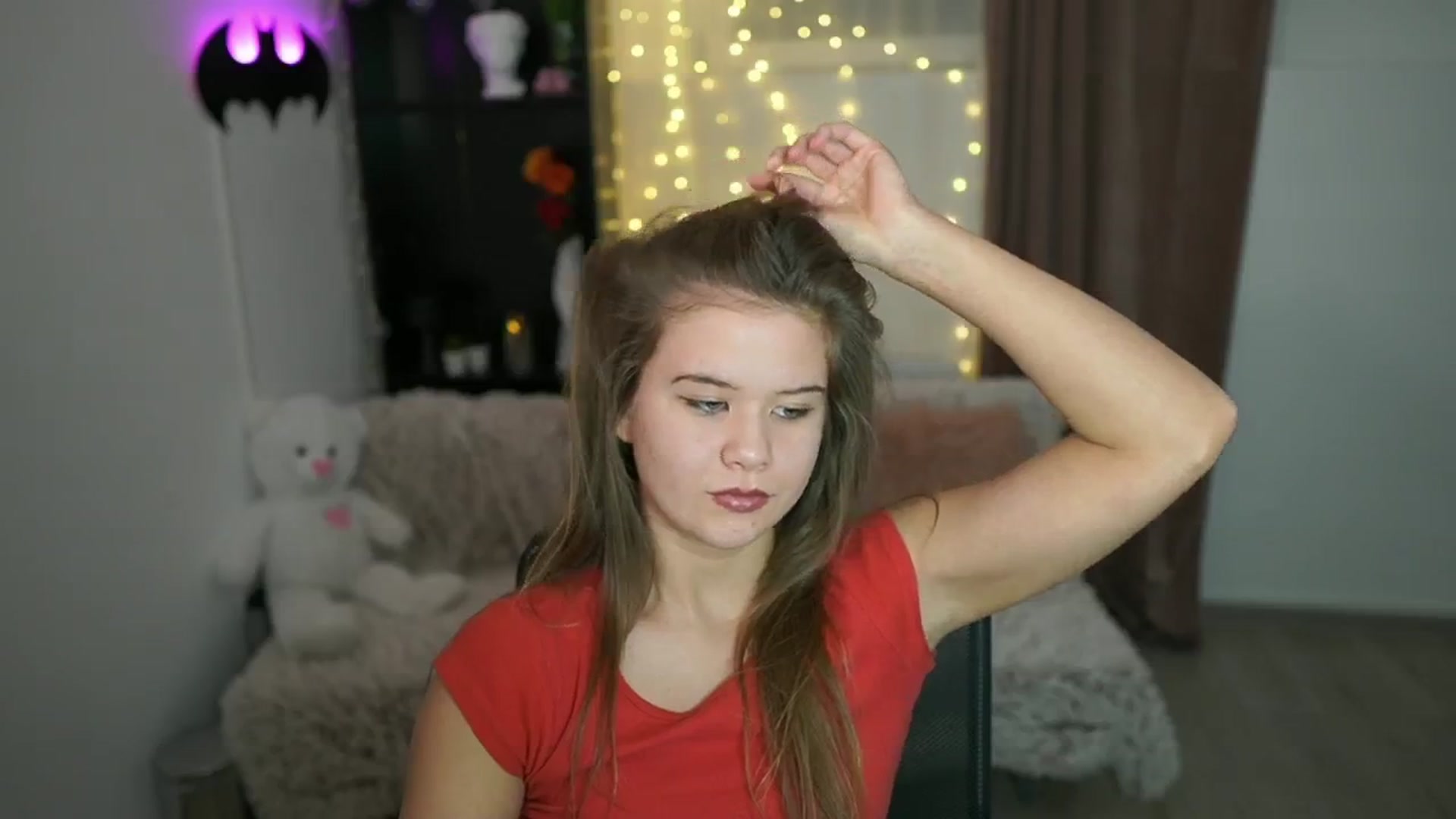 Gallery image thumbnail from Alaina__Fox's myfreecams stream on, 04/28/2024, 15:52 image 13 of 20