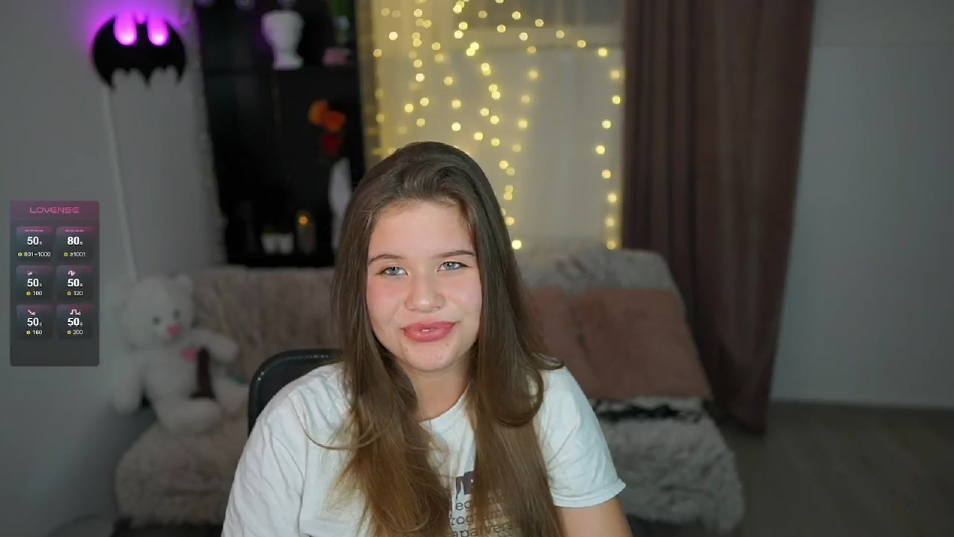 Gallery image thumbnail from Alaina__Fox's myfreecams stream on, 05/02/2024, 22:57 image 17 of 20