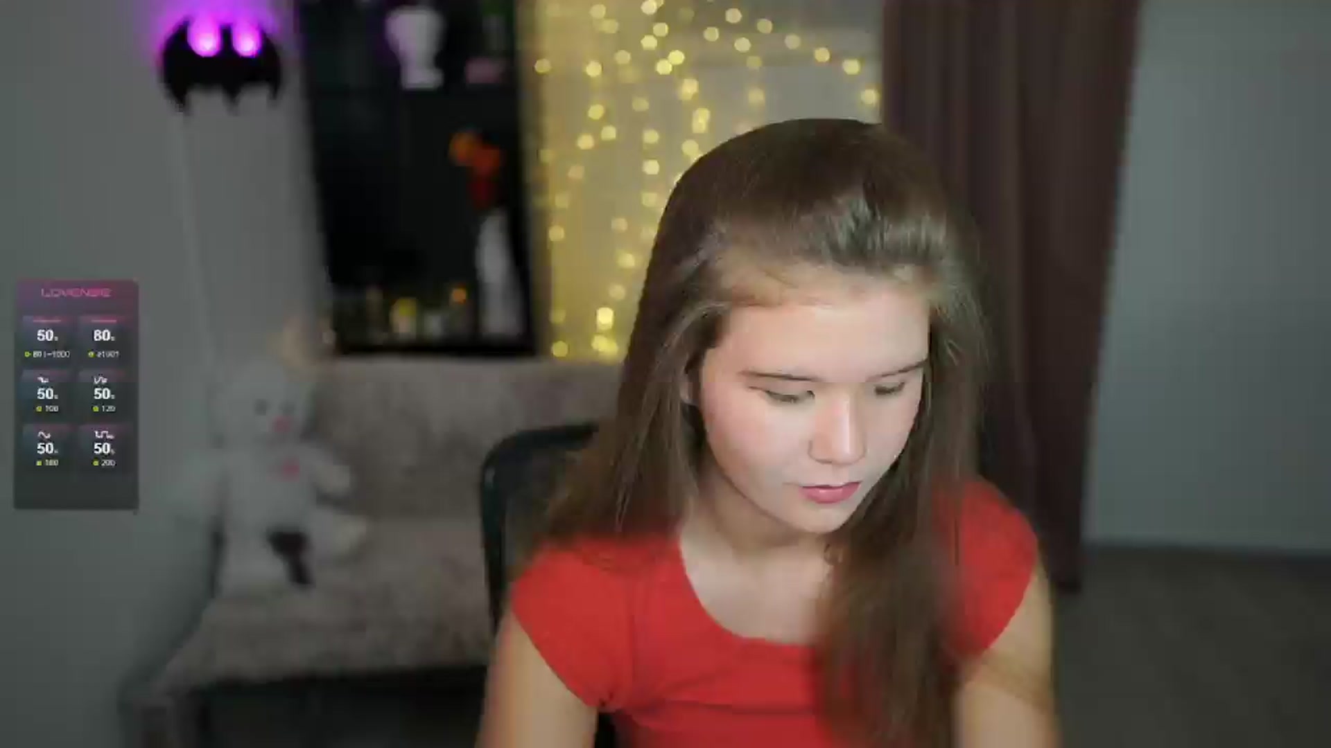 Gallery image thumbnail from Alaina__Fox's myfreecams stream on, 05/07/2024, 18:40 image 3 of 20
