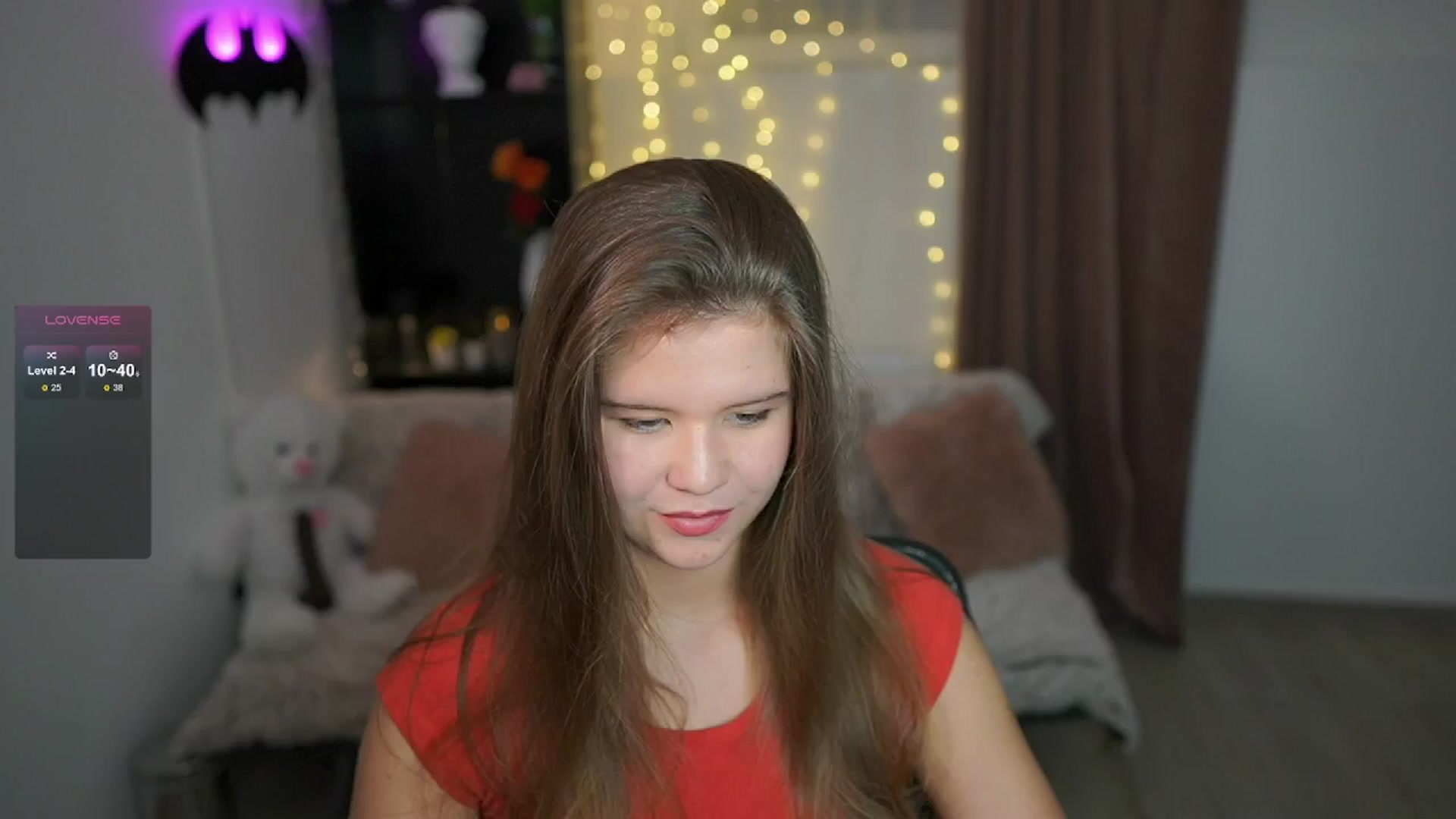 Gallery image thumbnail from Alaina__Fox's myfreecams stream on, 05/07/2024, 20:32 image 19 of 20