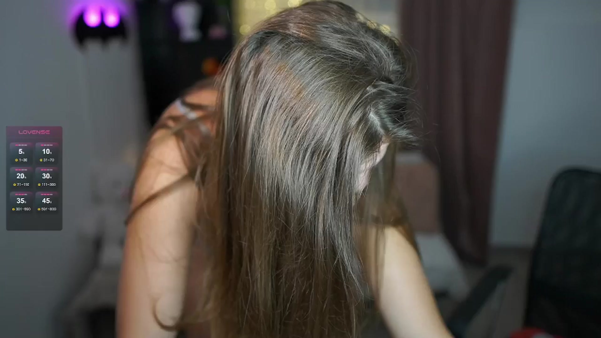 Gallery image thumbnail from Alaina__Fox's myfreecams stream on, 05/07/2024, 20:32 image 14 of 20