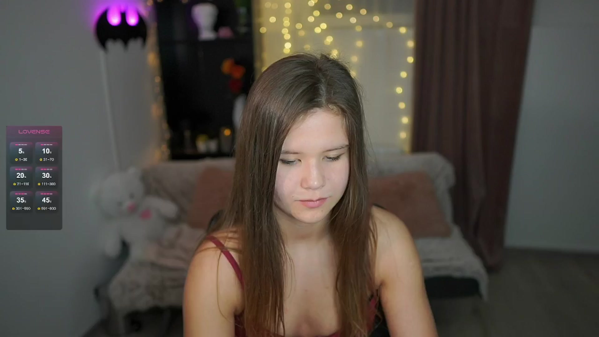 Gallery image thumbnail from Alaina__Fox's myfreecams stream on, 05/10/2024, 24:01 image 6 of 20