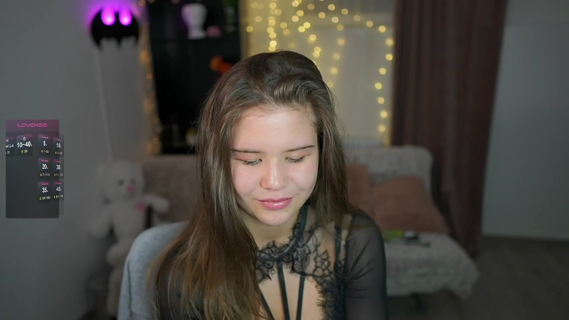 Gallery image thumbnail from Alaina__Fox's myfreecams stream on, 05/11/2024, 10:10 image 20 of 20