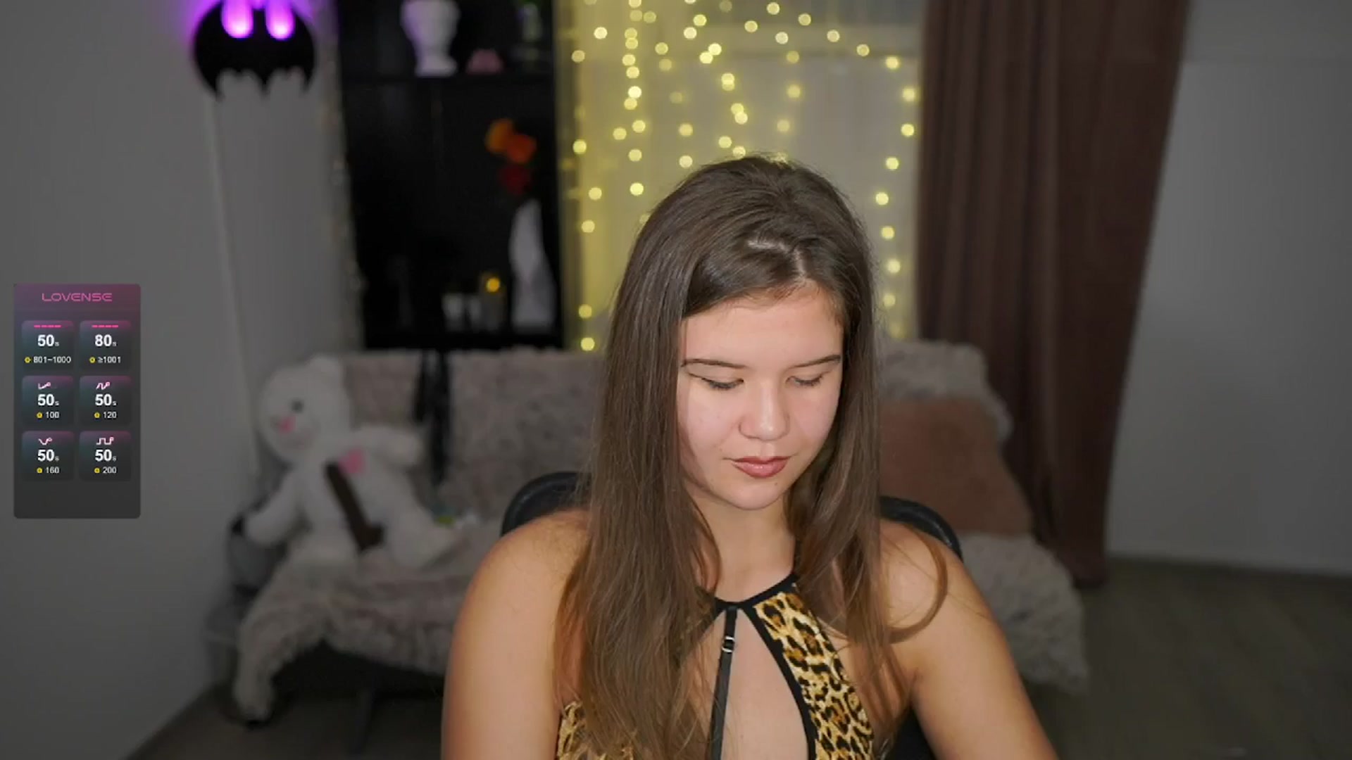 Gallery image thumbnail from Alaina__Fox's myfreecams stream on, 06/12/2024, 09:35 image 19 of 20