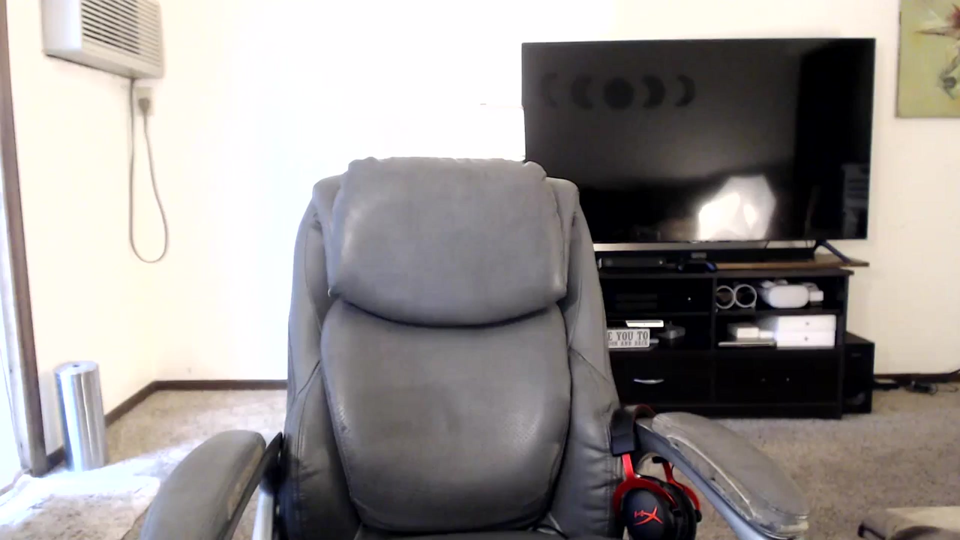 Gallery image thumbnail from AlanaKiss's myfreecams stream on, 09/26/2023, 17:22 image 7 of 20