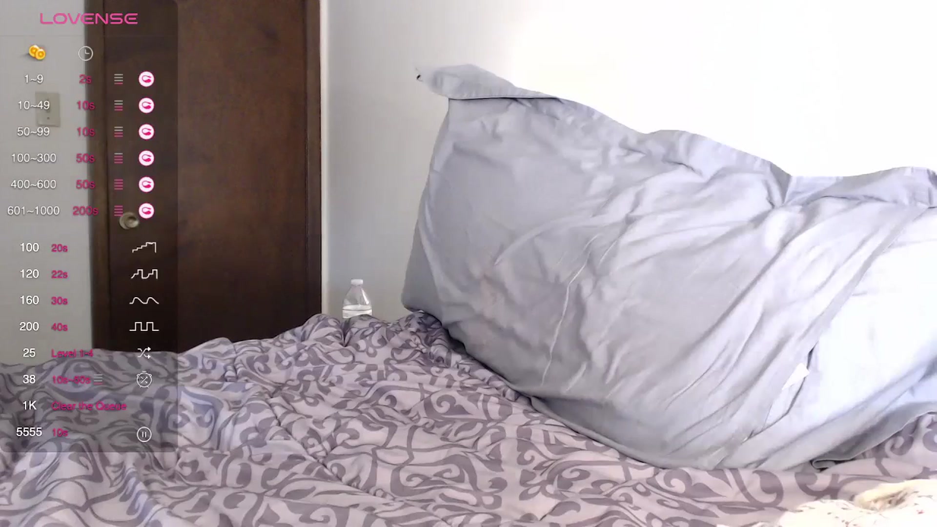 Gallery image thumbnail from AlanaKiss's myfreecams stream on, 10/17/2023, 15:27 image 15 of 20