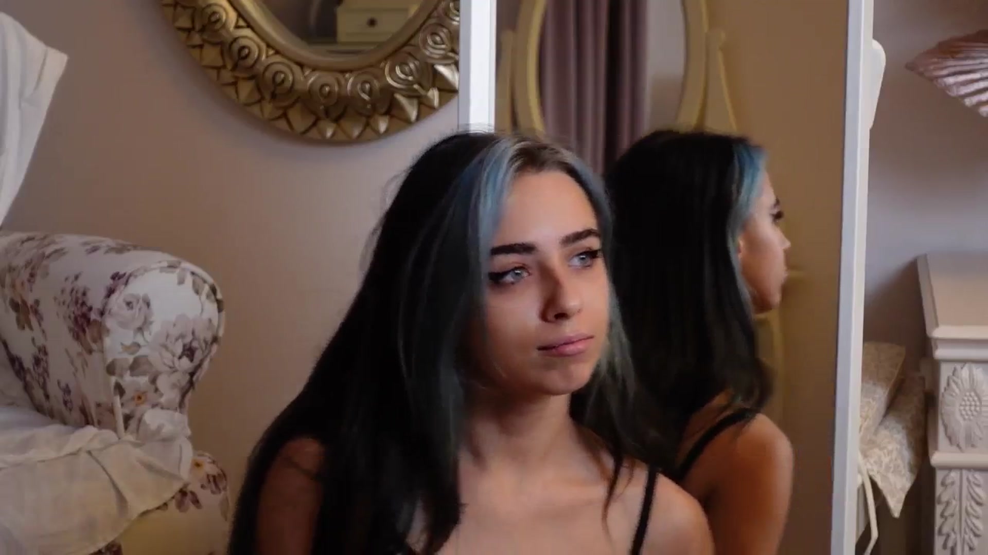 Gallery image thumbnail from AlanaMilani's myfreecams stream on, 10/16/2024, 22:49 image 3 of 20