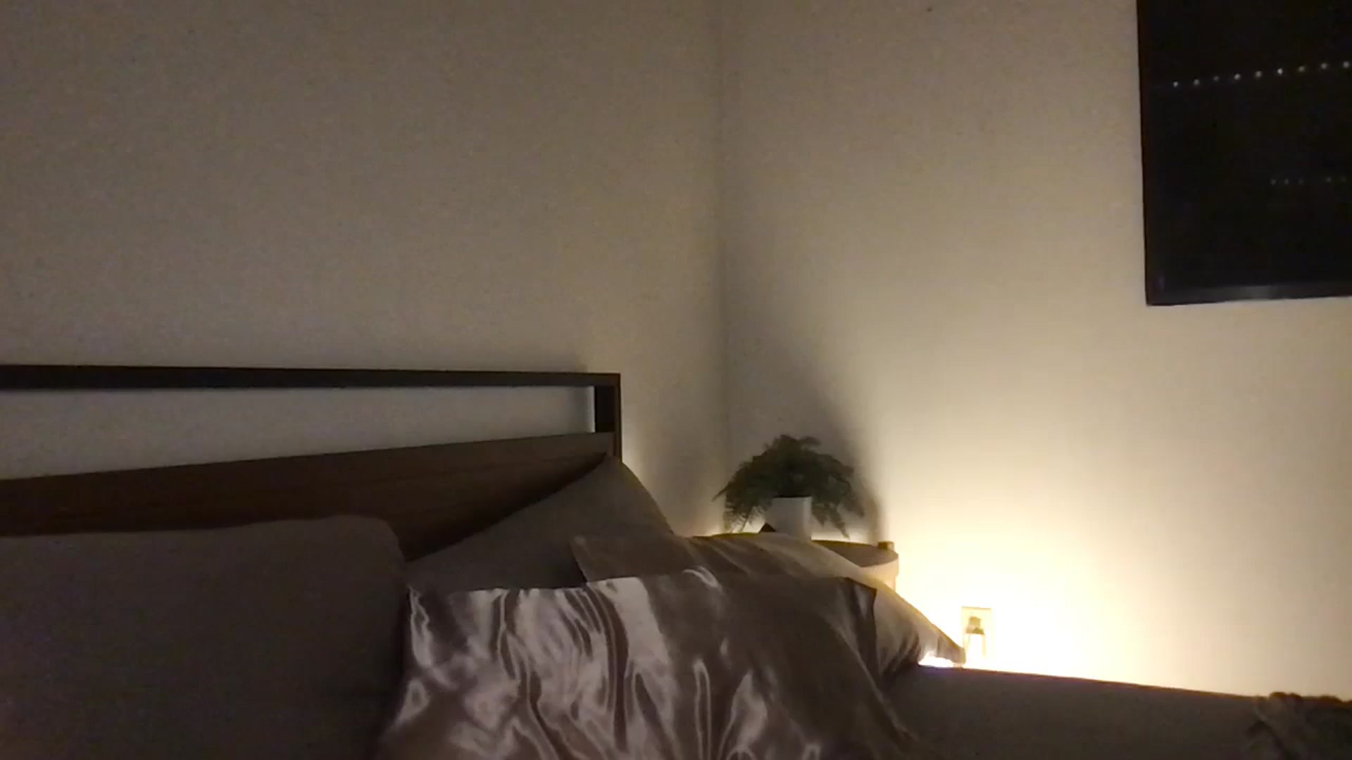 Gallery image thumbnail from AlanaRose_'s myfreecams stream on, 01/23/2024, 08:36 image 1 of 20