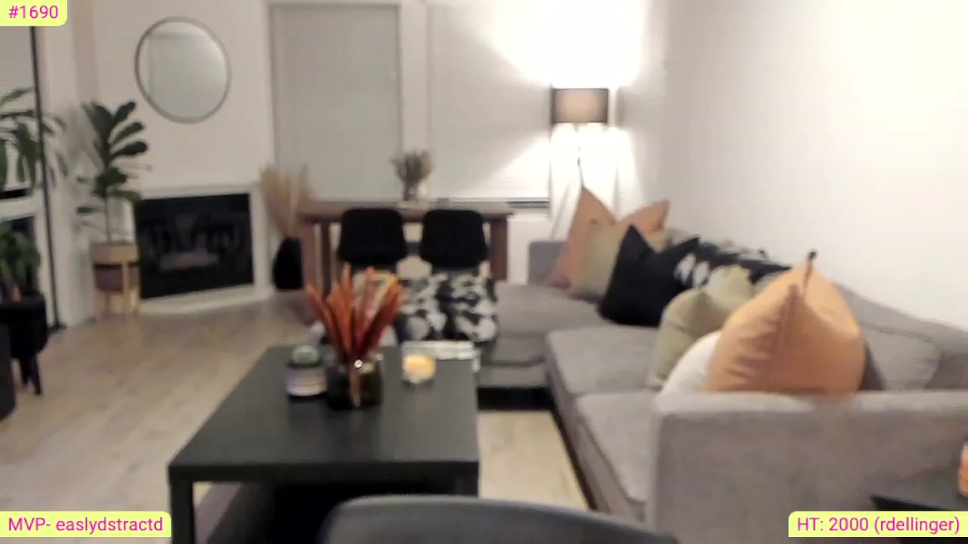 Gallery image thumbnail from AlanaWylde's myfreecams stream on, 11/17/2022, 05:22 image 9 of 20