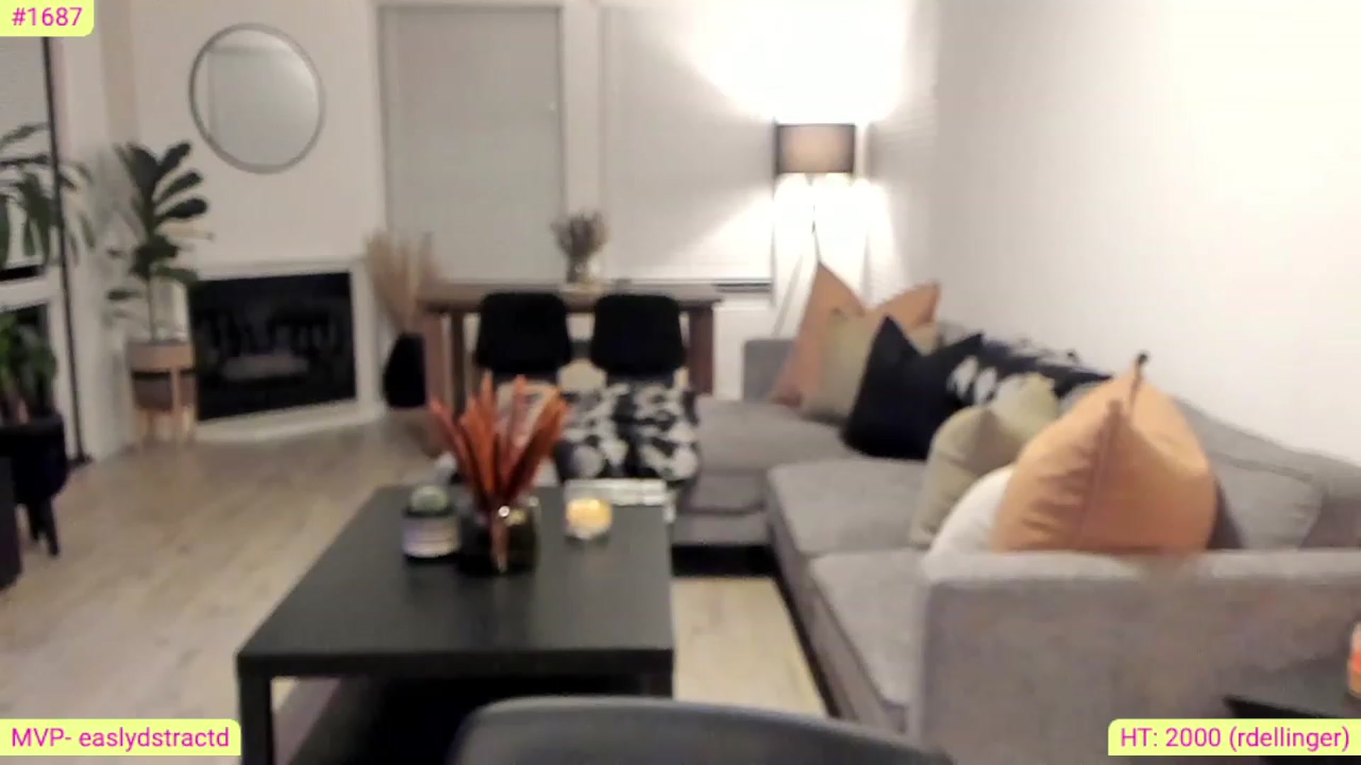 Gallery image thumbnail from AlanaWylde's myfreecams stream on, 11/17/2022, 05:22 image 10 of 20