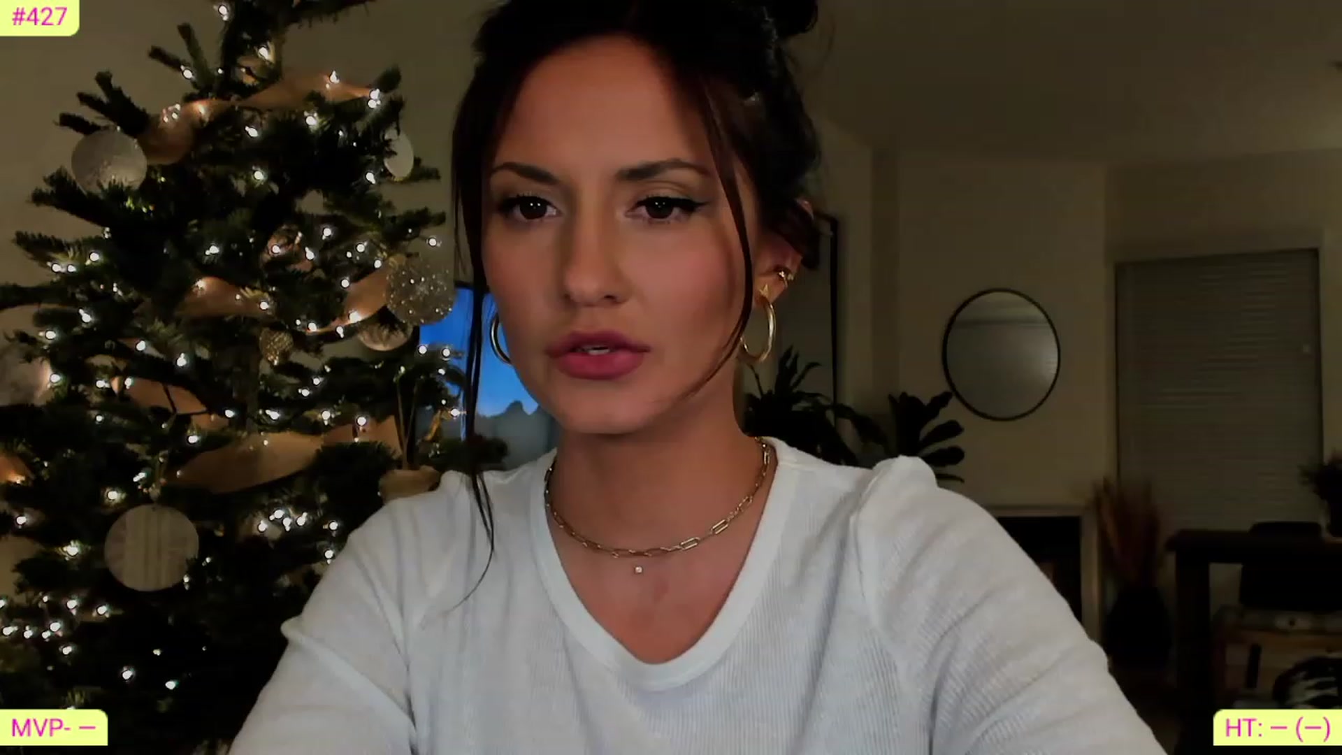 Gallery image thumbnail from AlanaWylde's myfreecams stream on, 12/20/2022, 06:15 image 1 of 20
