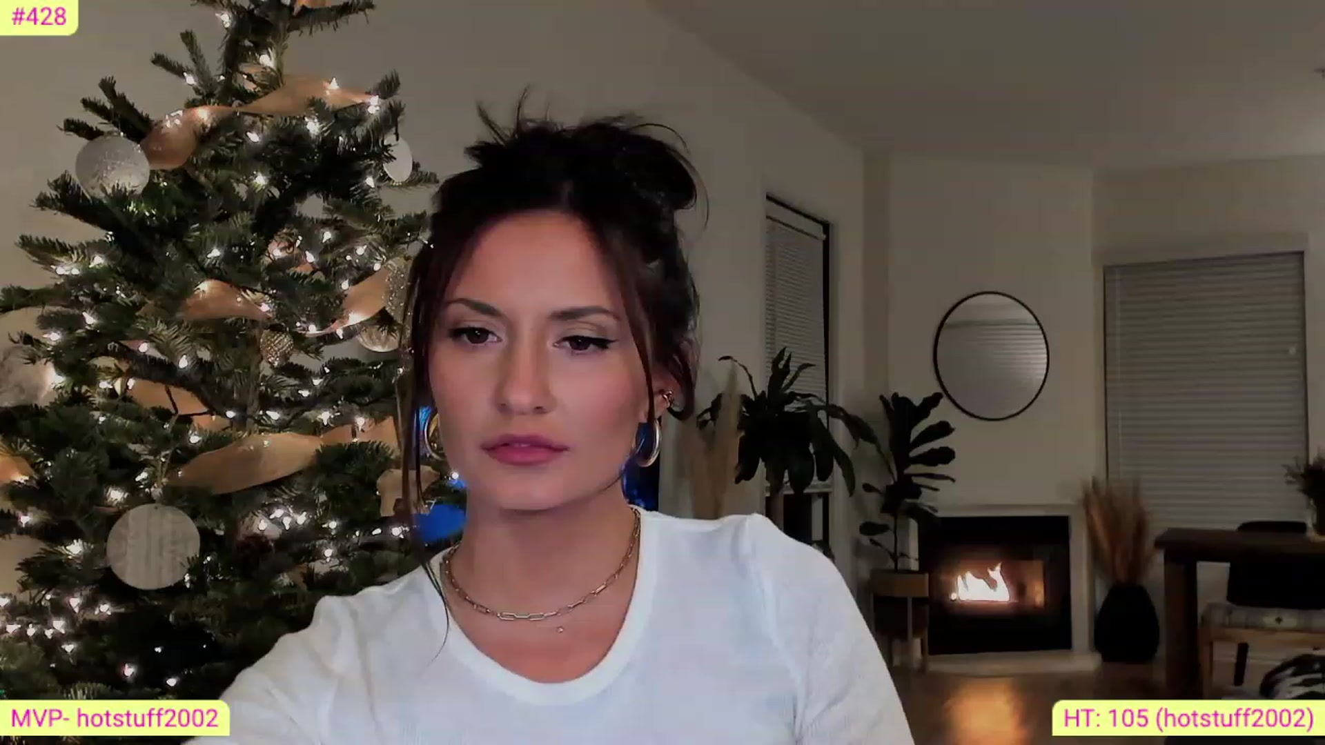 Gallery image thumbnail from AlanaWylde's myfreecams stream on, 12/20/2022, 06:15 image 9 of 20