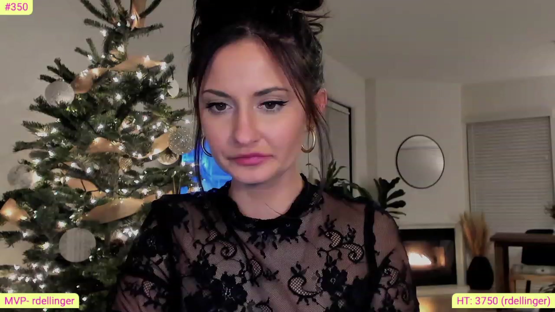 Gallery image thumbnail from AlanaWylde's myfreecams stream on, 12/21/2022, 05:45 image 14 of 20