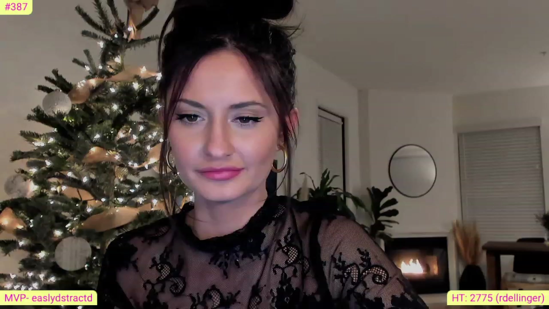 Gallery image thumbnail from AlanaWylde's myfreecams stream on, 12/21/2022, 05:45 image 4 of 20
