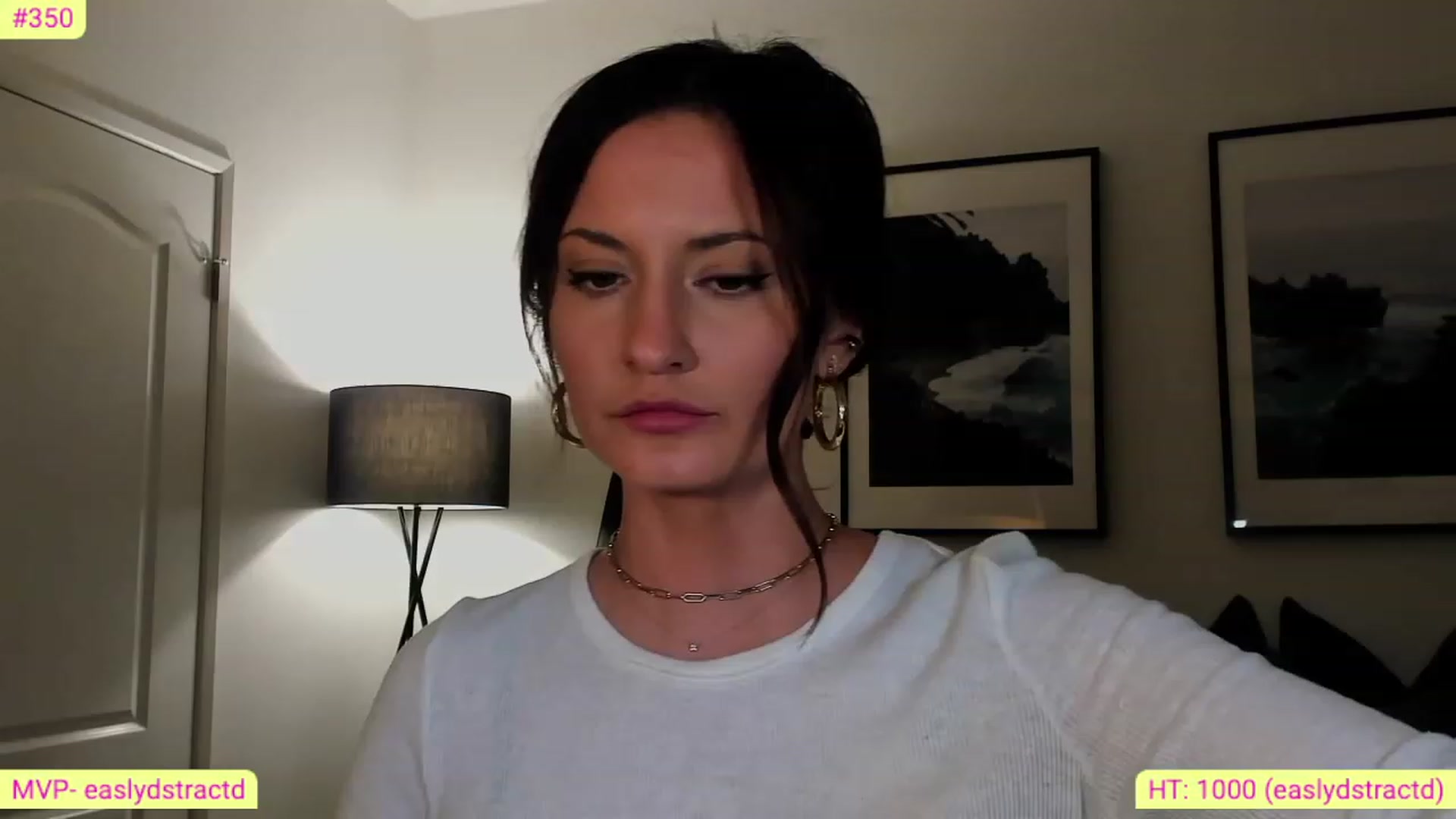 Gallery image thumbnail from AlanaWylde's myfreecams stream on, 12/22/2022, 05:17 image 10 of 20
