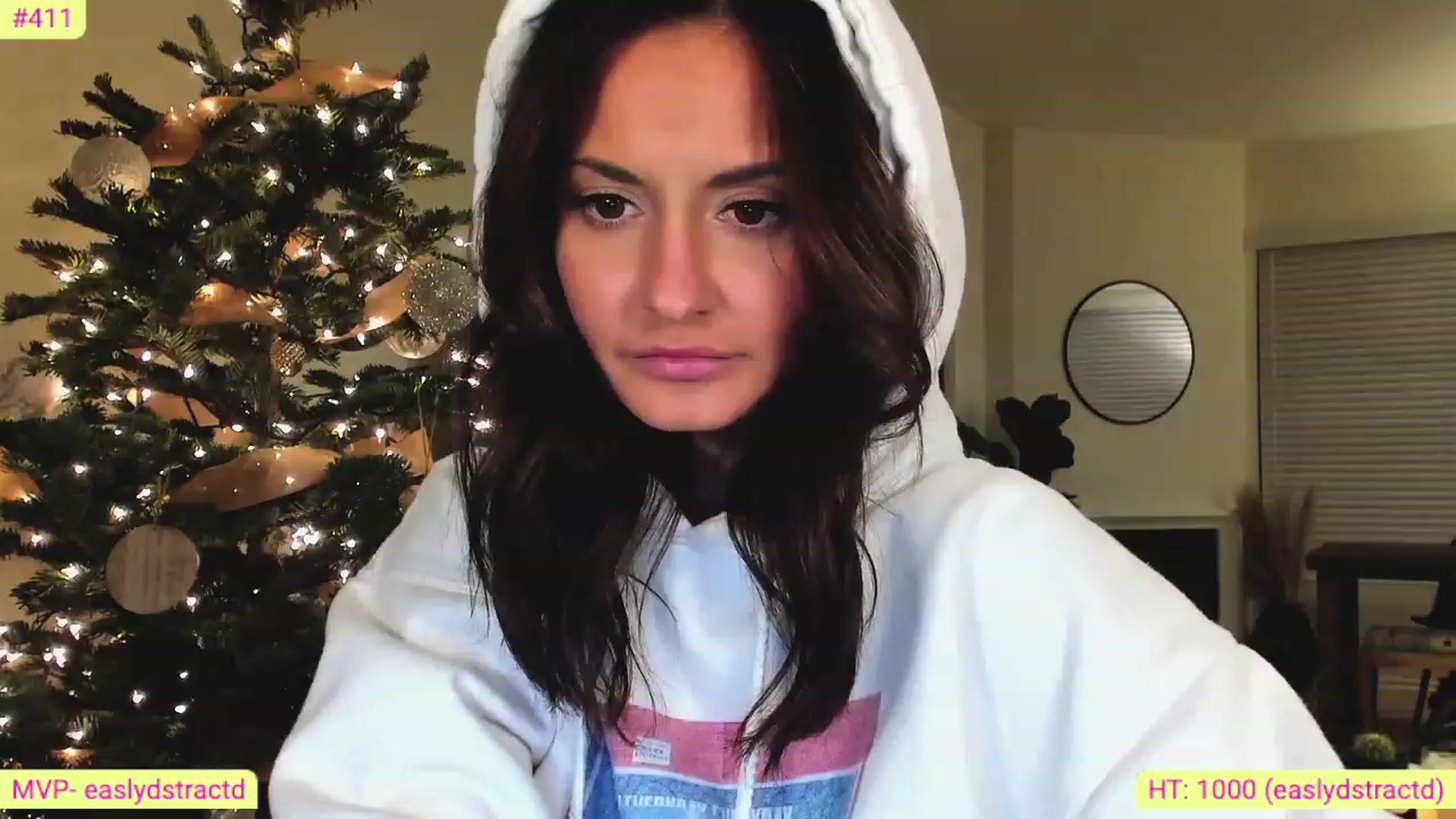 Gallery image thumbnail from AlanaWylde's myfreecams stream on, 12/28/2022, 07:18 image 2 of 20
