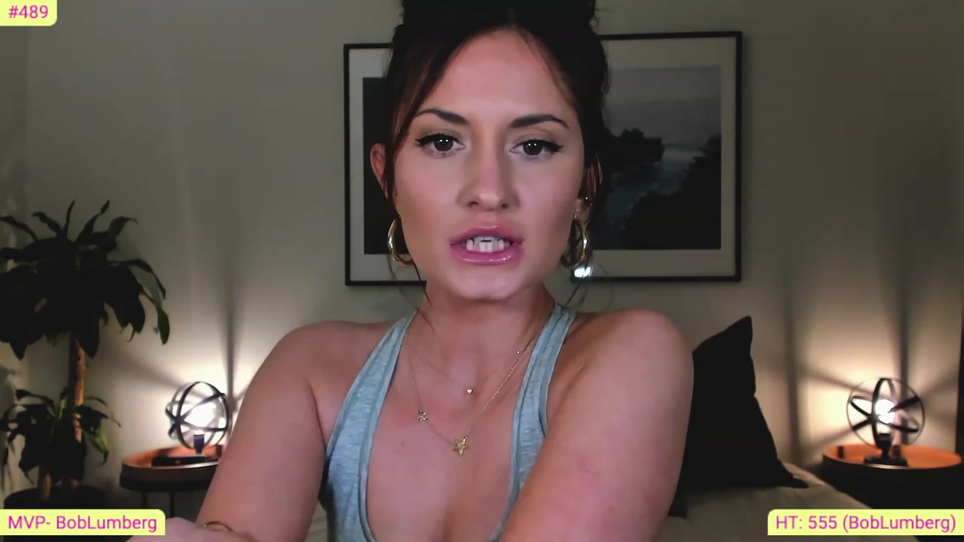 Gallery image thumbnail from AlanaWylde's myfreecams stream on, 01/03/2023, 06:14 image 5 of 20