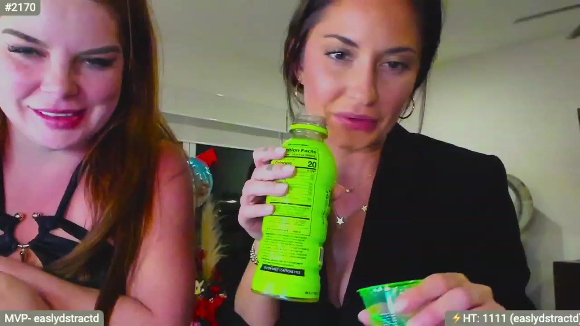 Gallery image thumbnail from AlanaWylde's myfreecams stream on, 02/13/2023, 06:50 image 13 of 20