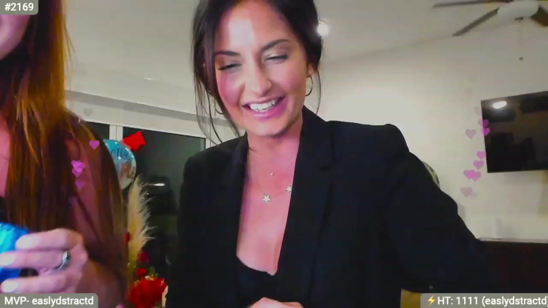 Gallery image thumbnail from AlanaWylde's myfreecams stream on, 02/13/2023, 06:50 image 11 of 20