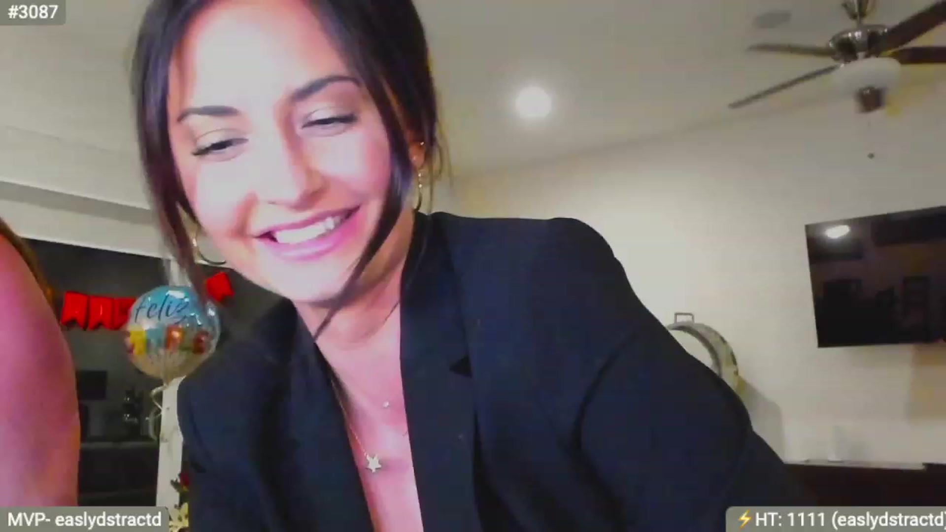 Gallery image thumbnail from AlanaWylde's myfreecams stream on, 02/13/2023, 06:50 image 2 of 20