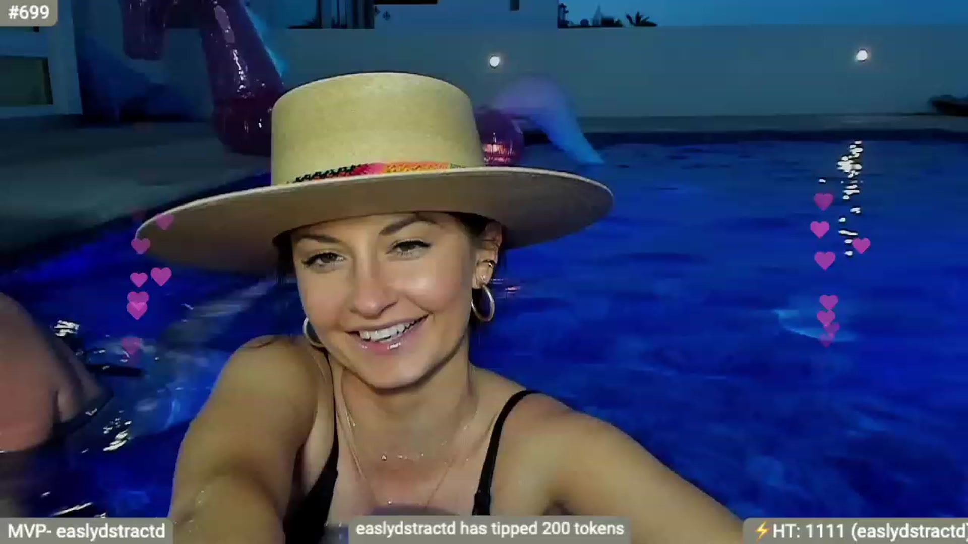 Gallery image thumbnail from AlanaWylde's myfreecams stream on, 02/14/2023, 01:40 image 18 of 20