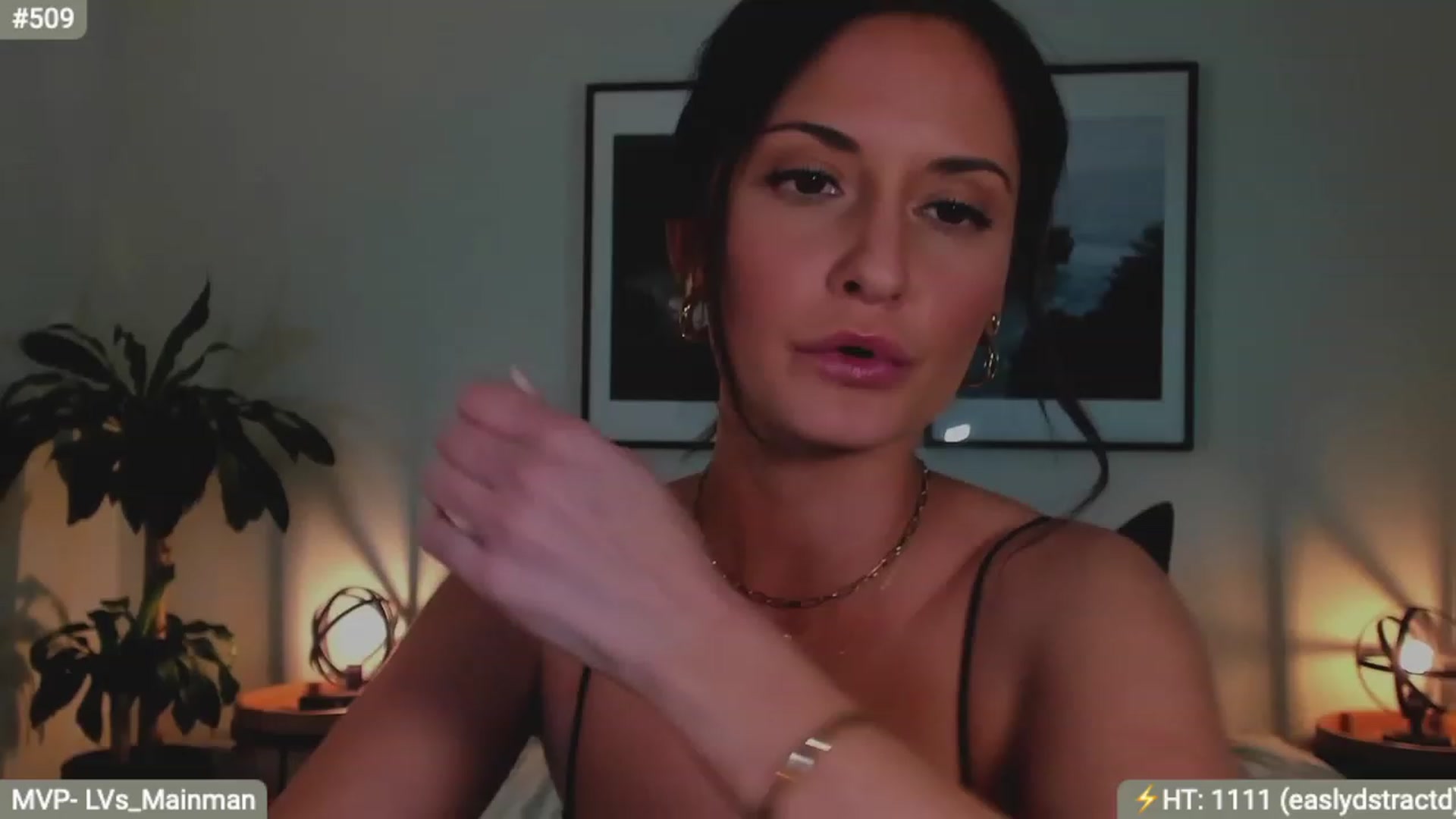 Gallery image thumbnail from AlanaWylde's myfreecams stream on, 02/28/2023, 05:10 image 11 of 20