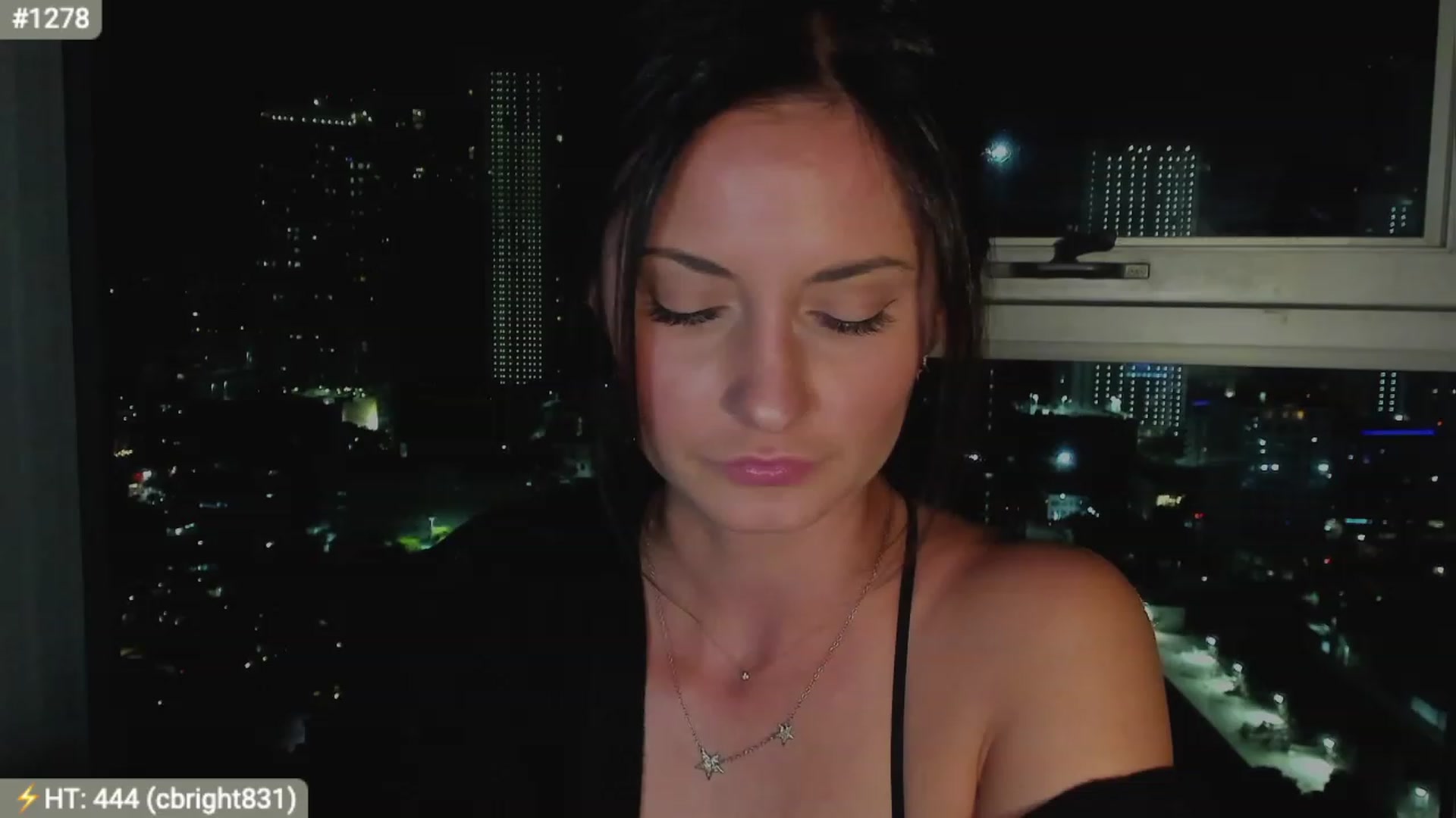 Gallery image thumbnail from AlanaWylde's myfreecams stream on, 04/08/2023, 03:01 image 5 of 20