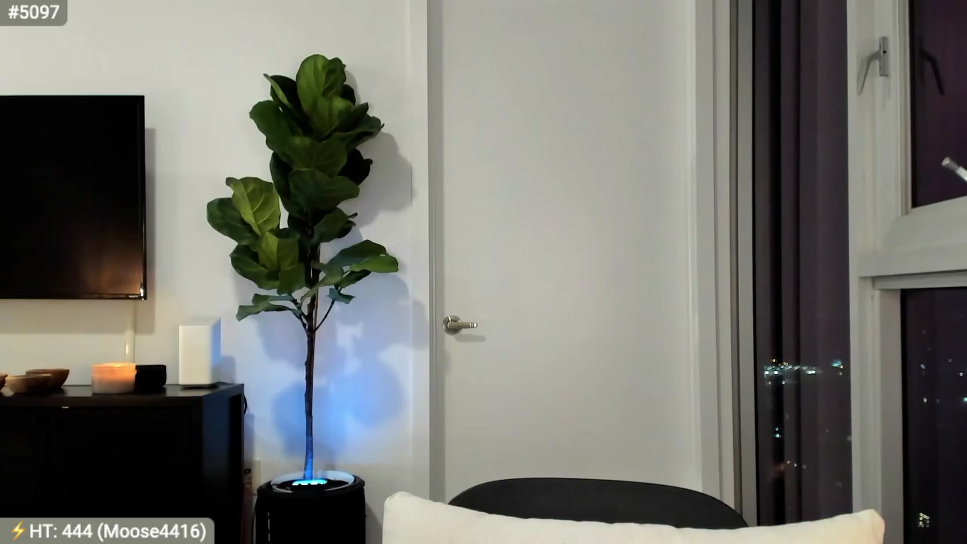 Gallery image thumbnail from AlanaWylde's myfreecams stream on, 10/12/2023, 01:34 image 4 of 20