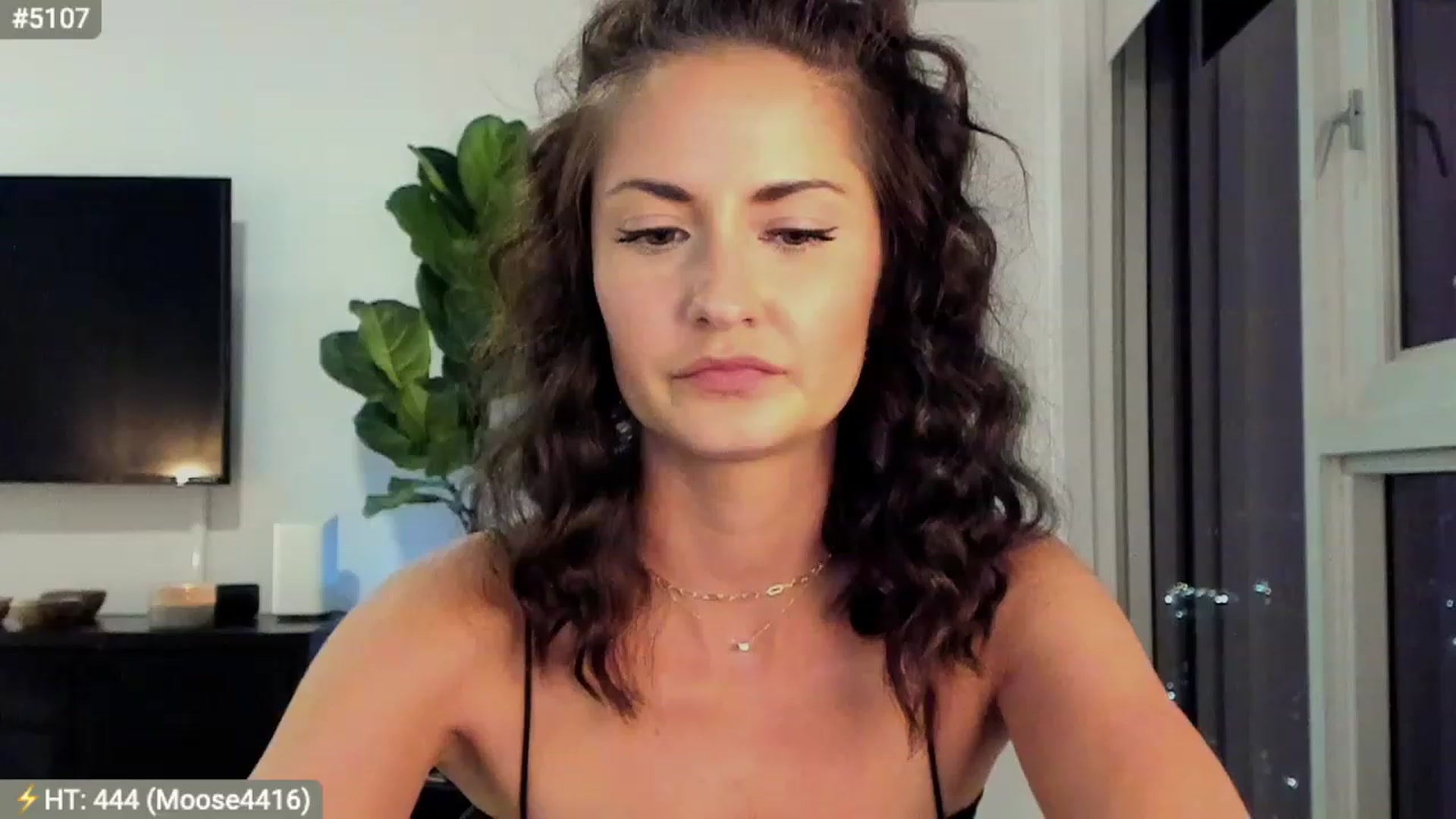 Gallery image thumbnail from AlanaWylde's myfreecams stream on, 10/14/2023, 24:25 image 12 of 20