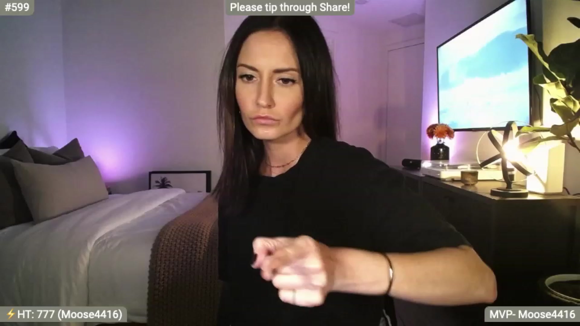 Gallery image thumbnail from AlanaWylde's myfreecams stream on, 11/13/2023, 24:54 image 7 of 20
