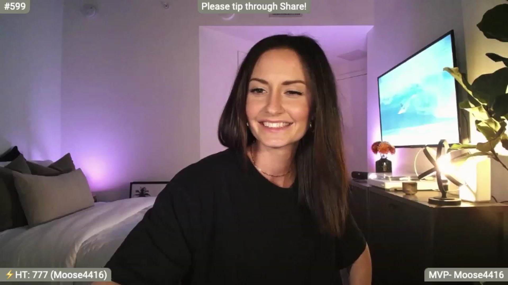 Gallery image thumbnail from AlanaWylde's myfreecams stream on, 11/13/2023, 24:54 image 3 of 20
