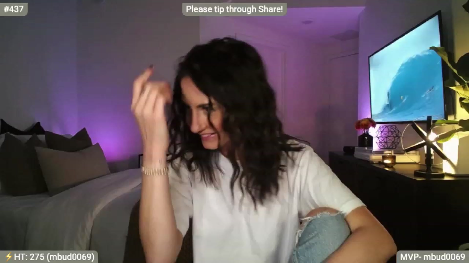 Gallery image thumbnail from AlanaWylde's myfreecams stream on, 11/16/2023, 01:49 image 7 of 20