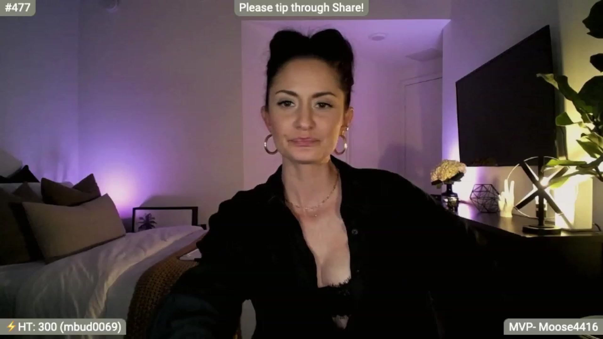 Gallery image thumbnail from AlanaWylde's myfreecams stream on, 11/30/2023, 05:05 image 16 of 20