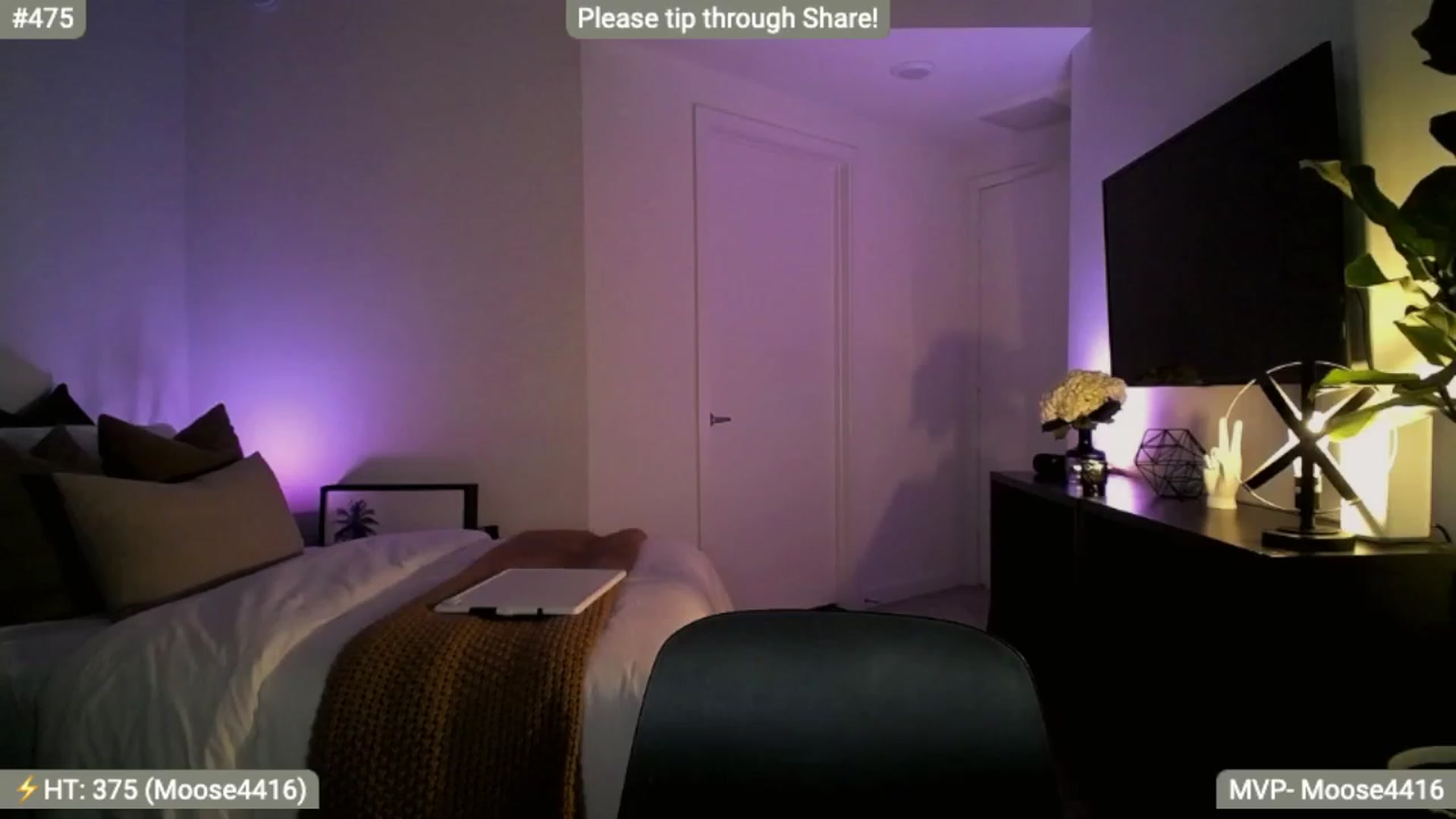 Gallery image thumbnail from AlanaWylde's myfreecams stream on, 11/30/2023, 05:05 image 17 of 20