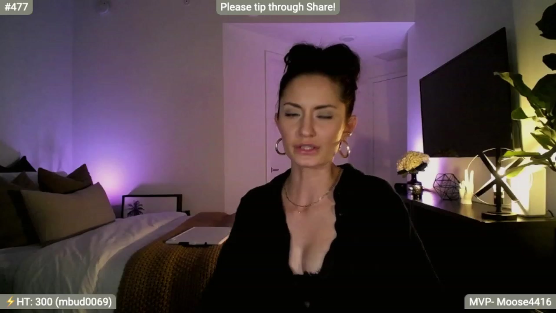 Gallery image thumbnail from AlanaWylde's myfreecams stream on, 11/30/2023, 05:05 image 13 of 20