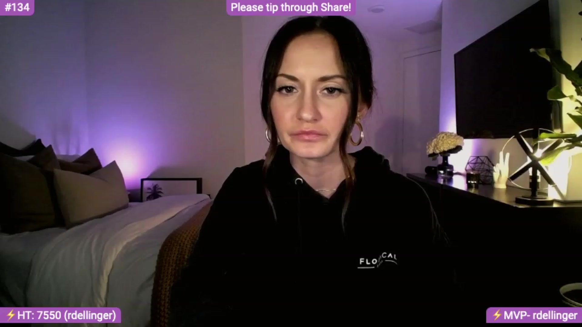 Gallery image thumbnail from AlanaWylde's myfreecams stream on, 12/02/2023, 08:54 image 19 of 20