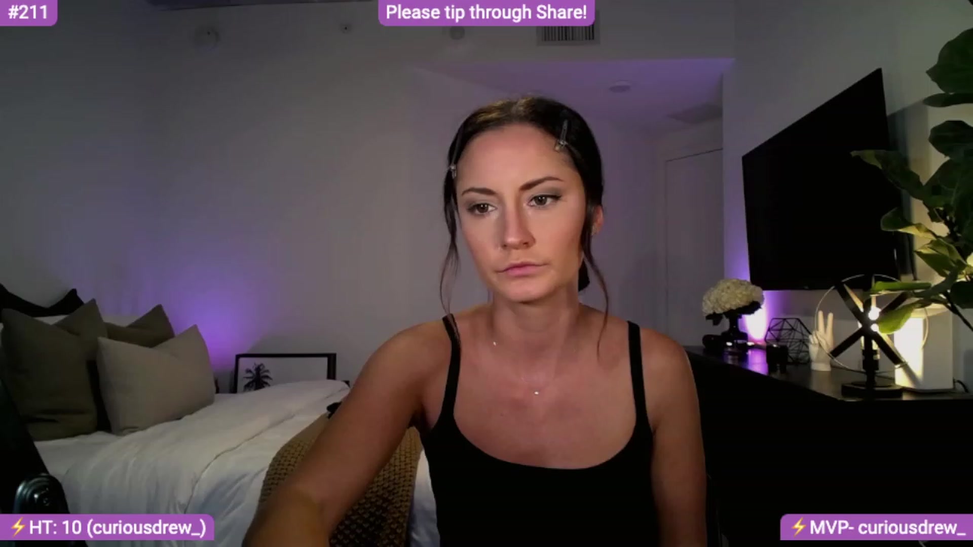 Gallery image thumbnail from AlanaWylde's myfreecams stream on, 12/02/2023, 22:44 image 11 of 20