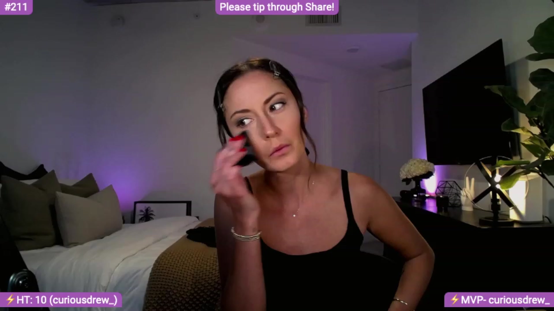 Gallery image thumbnail from AlanaWylde's myfreecams stream on, 12/02/2023, 22:44 image 8 of 20